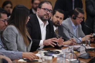 Perfiles del viejo régimen debilitan al obradorismo de AMLO