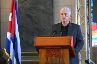 Díaz-Canel pide cambios urgentes ante crisis petrolera en Cuba