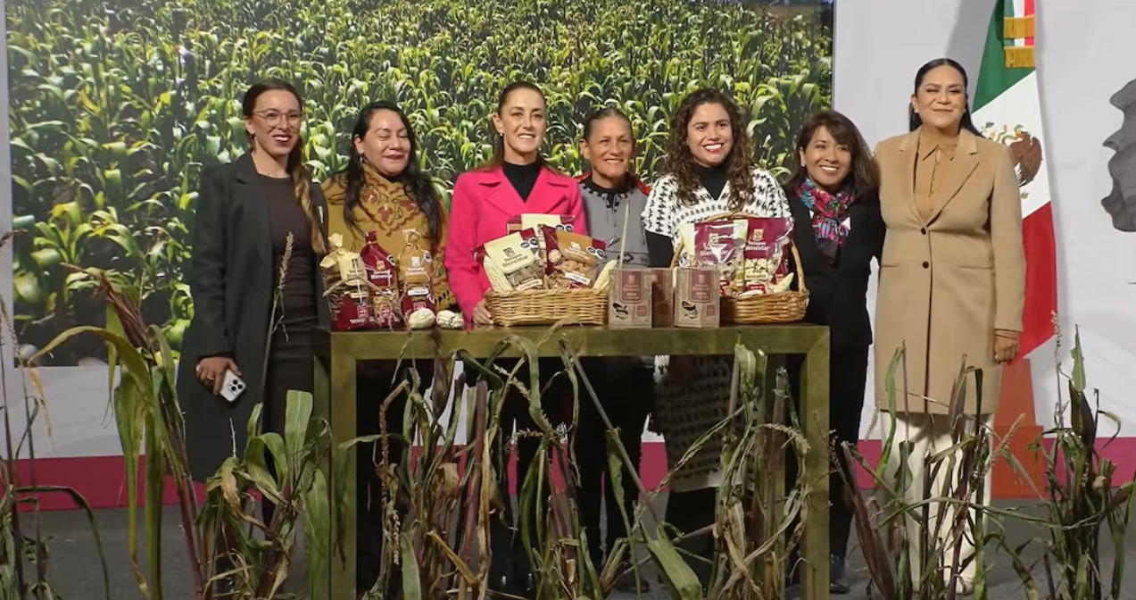 México lanza Plan Nacional para aumentar producción de maíz nativo