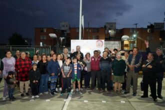 Pepe Chedraui renueva alumbrado público en San Aparicio, Puebla